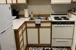 250 Tucker Ave, Friday Harbor, WA 98250 - Photo 9