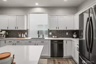 8422 28th St NE, Lake Stevens, WA 98258 - Photo 13