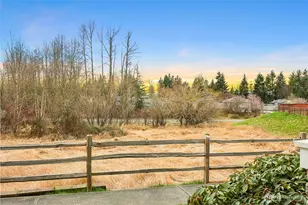 8422 28th St NE, Lake Stevens, WA 98258 - Photo 5