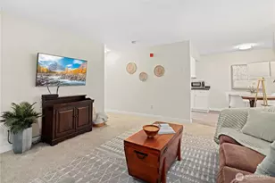 16817 Larch Way, Lynnwood, WA 98037 - Photo 7