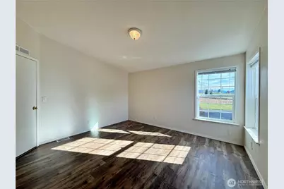 104 Maulwee Drive, Silver Creek, WA 98585 - Photo 9