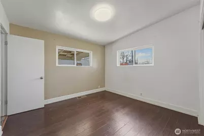 917 Parallel Street, Milton-Freewater, OR 97862 - Photo 13