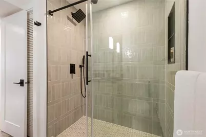 15833 NE 110th Street, Redmond, WA 98052 - Photo 25