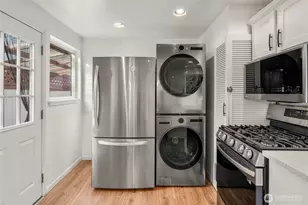 19513 Meridian Ave N, Shoreline, WA 98133 - Photo 9