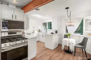 19513 Meridian Ave N, Shoreline, WA 98133 - Photo 5