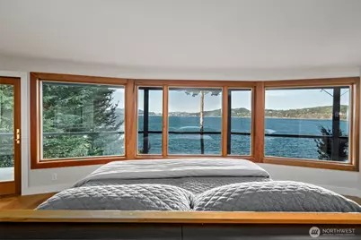 13884 Polaris Point Lane, Anacortes, WA 98221 - Photo 23