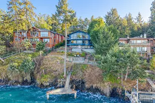 13884 Polaris Point Ln, Anacortes, WA 98221 - Photo 3