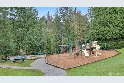 22113 NE 23rd Street, Sammamish, WA 98074 - Photo 35