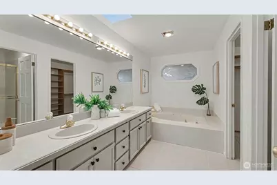 22113 NE 23rd Street, Sammamish, WA 98074 - Photo 19