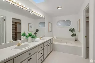 22113 NE 23rd St, Sammamish, WA 98074 - Photo 19