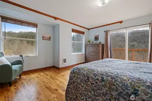 38220 NE Sunset Falls Rd, Yacolt, WA 98675 - Photo 23