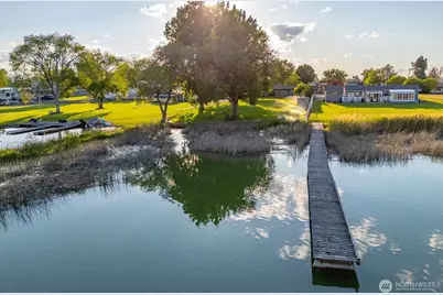 1609 W Lakeside Drive, Moses Lake, WA 98837 - Photo 1