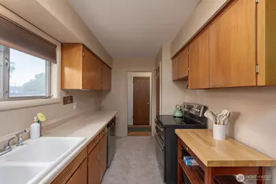 1609 W Lakeside Drive, Moses Lake, WA 98837 - Photo 13