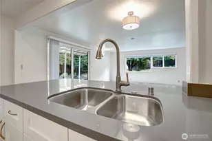 26 6th St South, Kirkland, WA 98033 - Photo 9