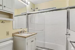 316 32nd Ave E, Seattle, WA 98112 - Photo 13