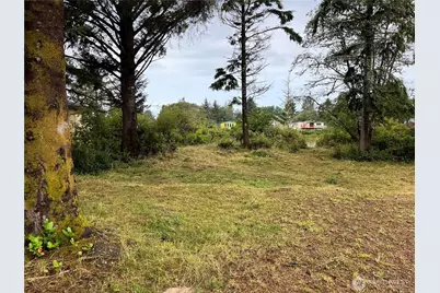 743 Copalis Avenue NE, Ocean Shores, WA 98569 - Photo 21