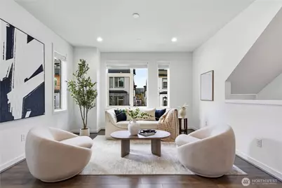 924 7th Avenue NE, Issaquah, WA 98029 - Photo 3