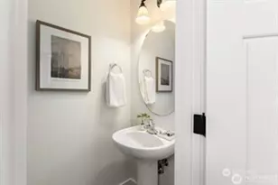 5257 23rd Ave SW, Seattle, WA 98106 - Photo 11