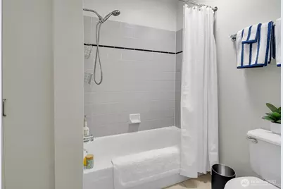 2414 1st Avenue #321, Seattle, WA 98121 - Photo 23