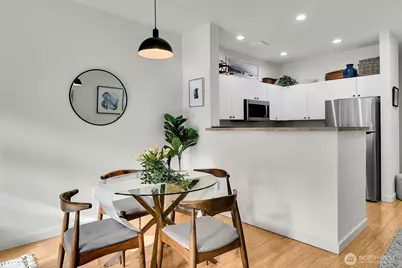 2414 1st Avenue #321, Seattle, WA 98121 - Photo 17