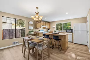 19532 135th Ave SE, Renton, WA 98058 - Photo 9