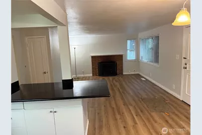 9201 36th Avenue S, Seattle, WA 98168 - Photo 9