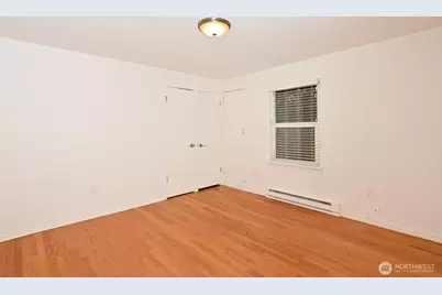 2606 4th Avenue N, Seattle, WA 98109 - Photo 7