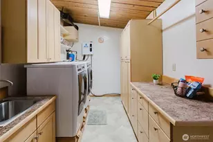 1046 Puget Dr SE, Port Orchard, WA 98366 - Photo 25