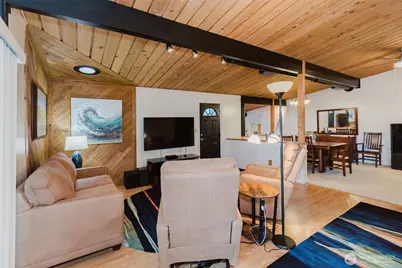 1046 Puget Drive SE, Port Orchard, WA 98366 - Photo 5