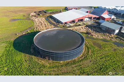 790 E Badger Road, Lynden, WA 98264 - Photo 9