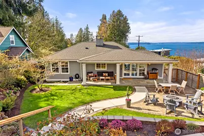 9604 44th Avenue SW, Seattle, WA 98136 - Photo 1