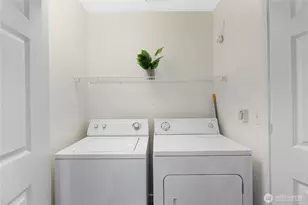 12712 Admiralty Way, Everett, WA 98204 - Photo 21