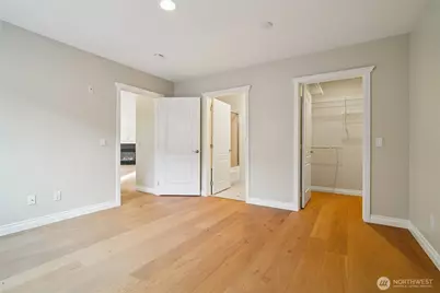 717 E Denny Way #4B, Seattle, WA 98122 - Photo 13