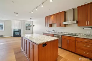 717 E Denny Way, Seattle, WA 98122 - Photo 11