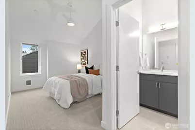 1317 N 185th Street #A, Shoreline, WA 98133 - Photo 29