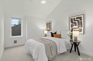 1317 N 185th St, Shoreline, WA 98133 - Photo 27