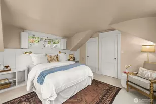 1107 Grand Ave, Seattle, WA 98122 - Photo 17