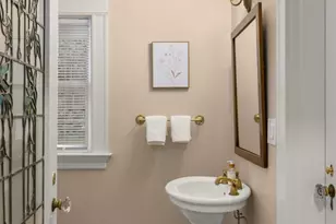 1107 Grand Ave, Seattle, WA 98122 - Photo 13