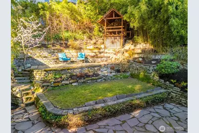 1107 Grand Avenue, Seattle, WA 98122 - Photo 35