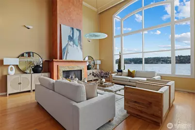 4701 NE Shore Place, Lake Forest Park, WA 98155 - Photo 5