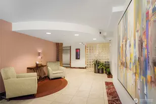 124 Bellevue Ave E, Seattle, WA 98102 - Photo 19