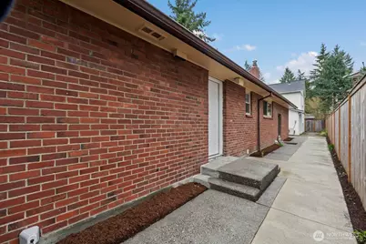 111 NW 140th Street, Seattle, WA 98177 - Photo 29