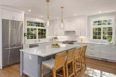 879 Taurnic Place NW, Bainbridge Island, WA 98110 - Photo 9