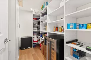 10047 Main St, Bellevue, WA 98004 - Photo 21