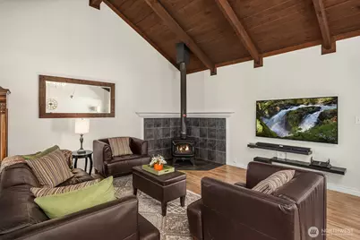 18460 NE Woodinville Duvall Place, Woodinville, WA 98077 - Photo 3