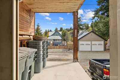 208 W Pennsylvania Avenue, Roslyn, WA 98941 - Photo 33