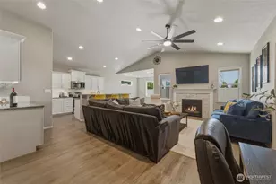 1203 SW Julia St, College Place, WA 99324 - Photo 9