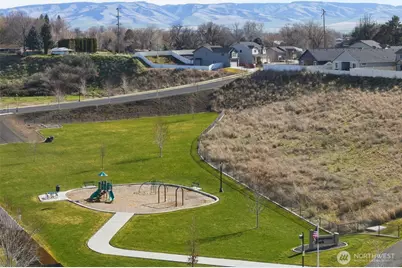 1203 SW Julia Street, College Place, WA 99324 - Photo 39