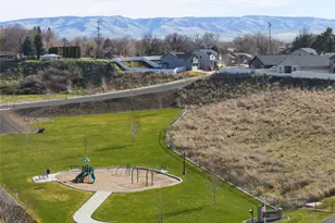 1203 SW Julia St, College Place, WA 99324 - Photo 39