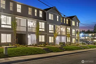 7027 Rainier Dr, Everett, WA 98203 - Photo 31